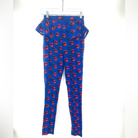 Nasty Gal trousers, made in Los Angeles, Size S, in royal blue with red lips - Picture 2 of 6